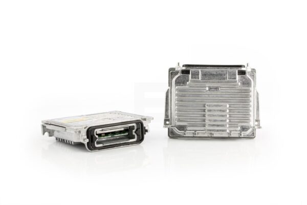 Lumen xenonballast som Valeo