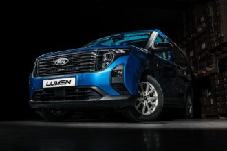 Lumen Ford Transit Courier grillkit