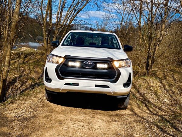 Lazer komplett grillkit Toyota Hilux 2021+
